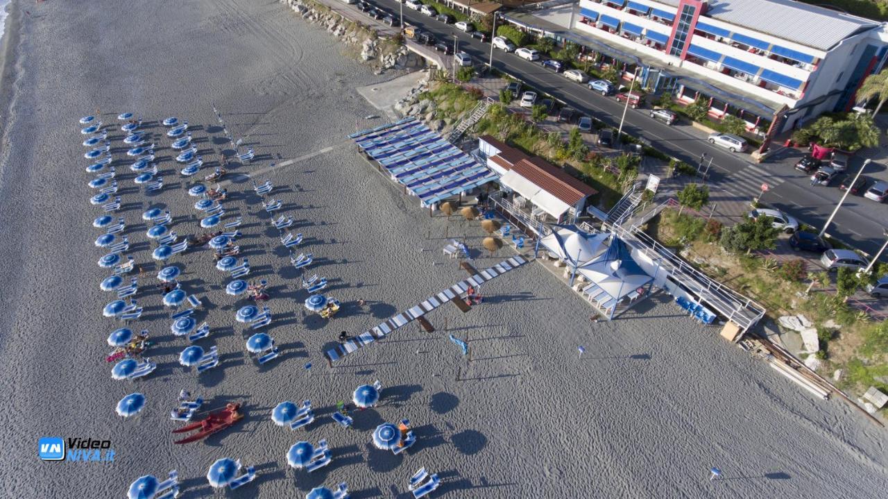 Grand Hotel La Tonnara Amantea Exterior photo